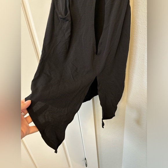 🍋🍋Lululemon Black Racerback Tank Top - Picture 6 of 9